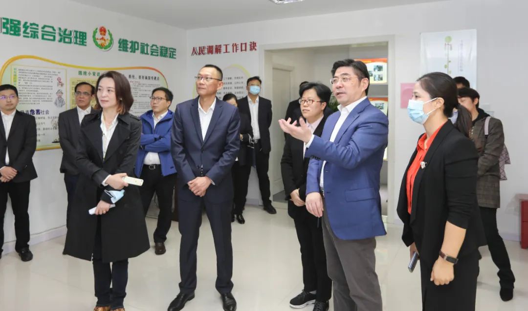 江蘇有線領(lǐng)導調(diào)研江陰分公司智慧廣電項目建設(shè)情況